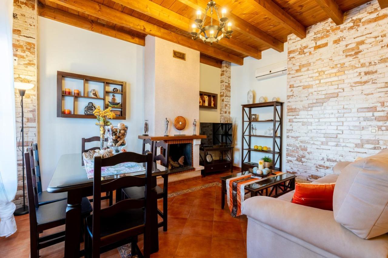 Vll Vivienda Rural A Las Puertas De Donana ビジャマンリケ・デ・ラ・コンデサ エクステリア 写真